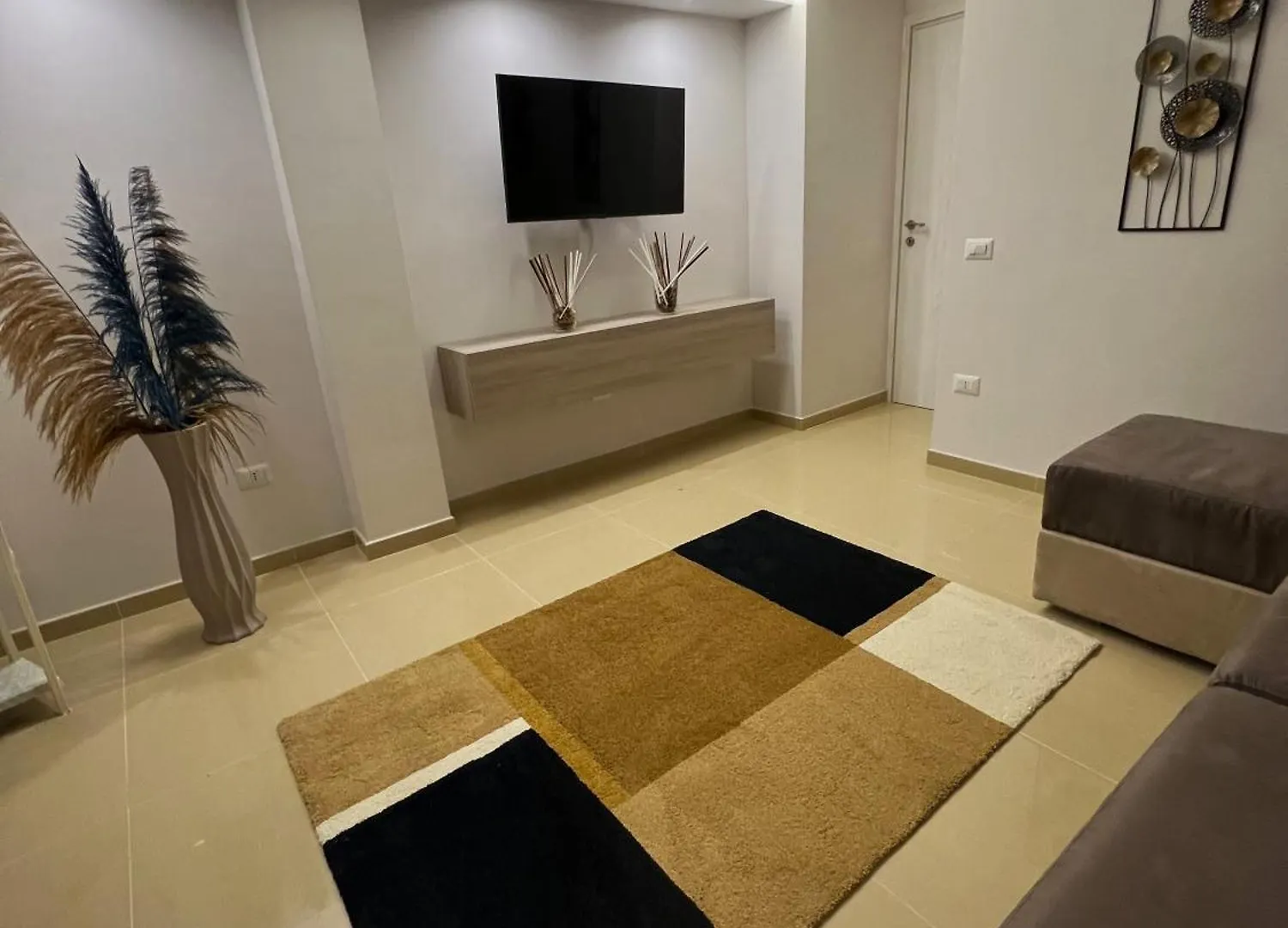 L'Ospite Napoletano Apartment Naples