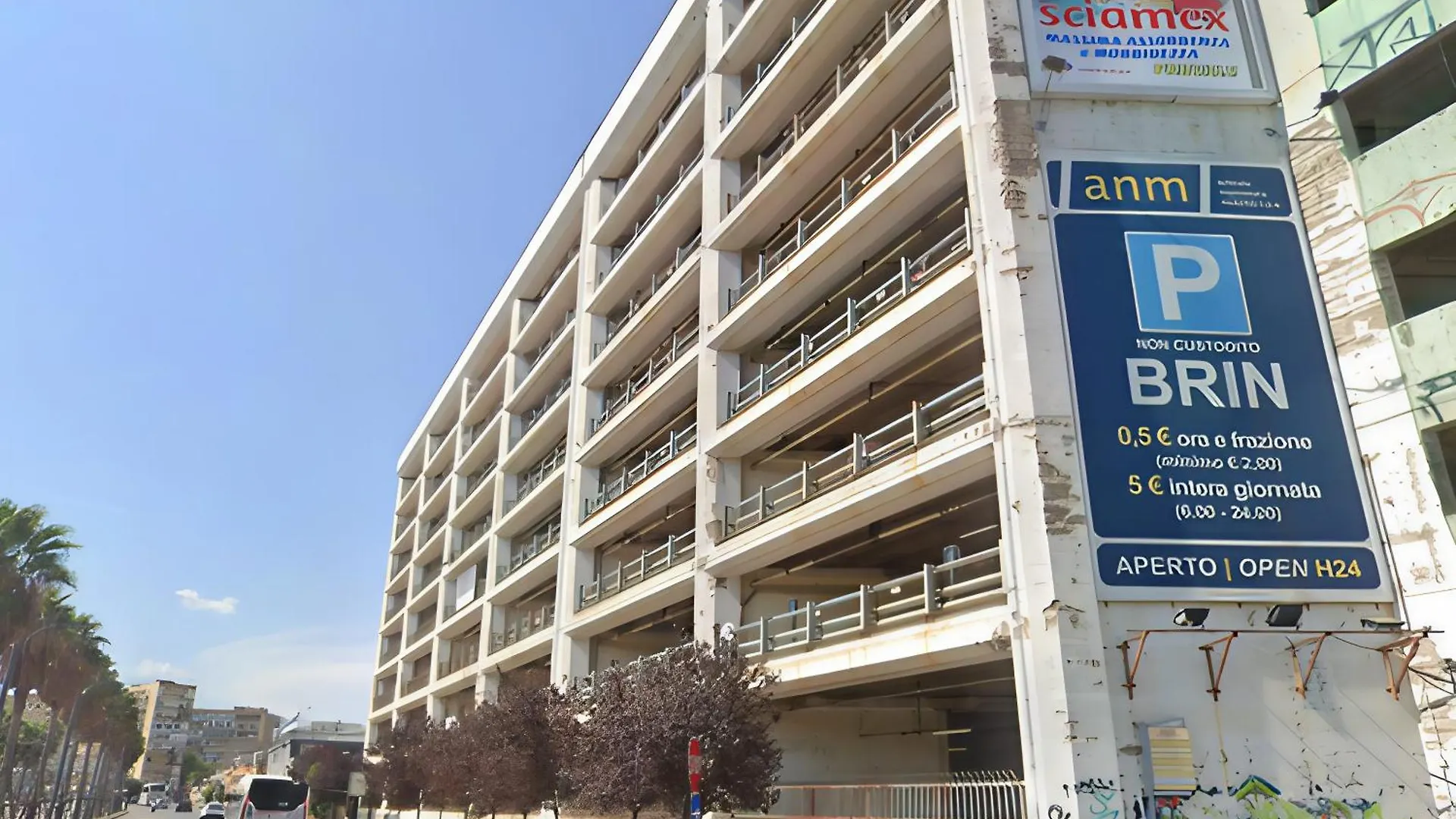L'Ospite Napoletano Apartment Naples Italy